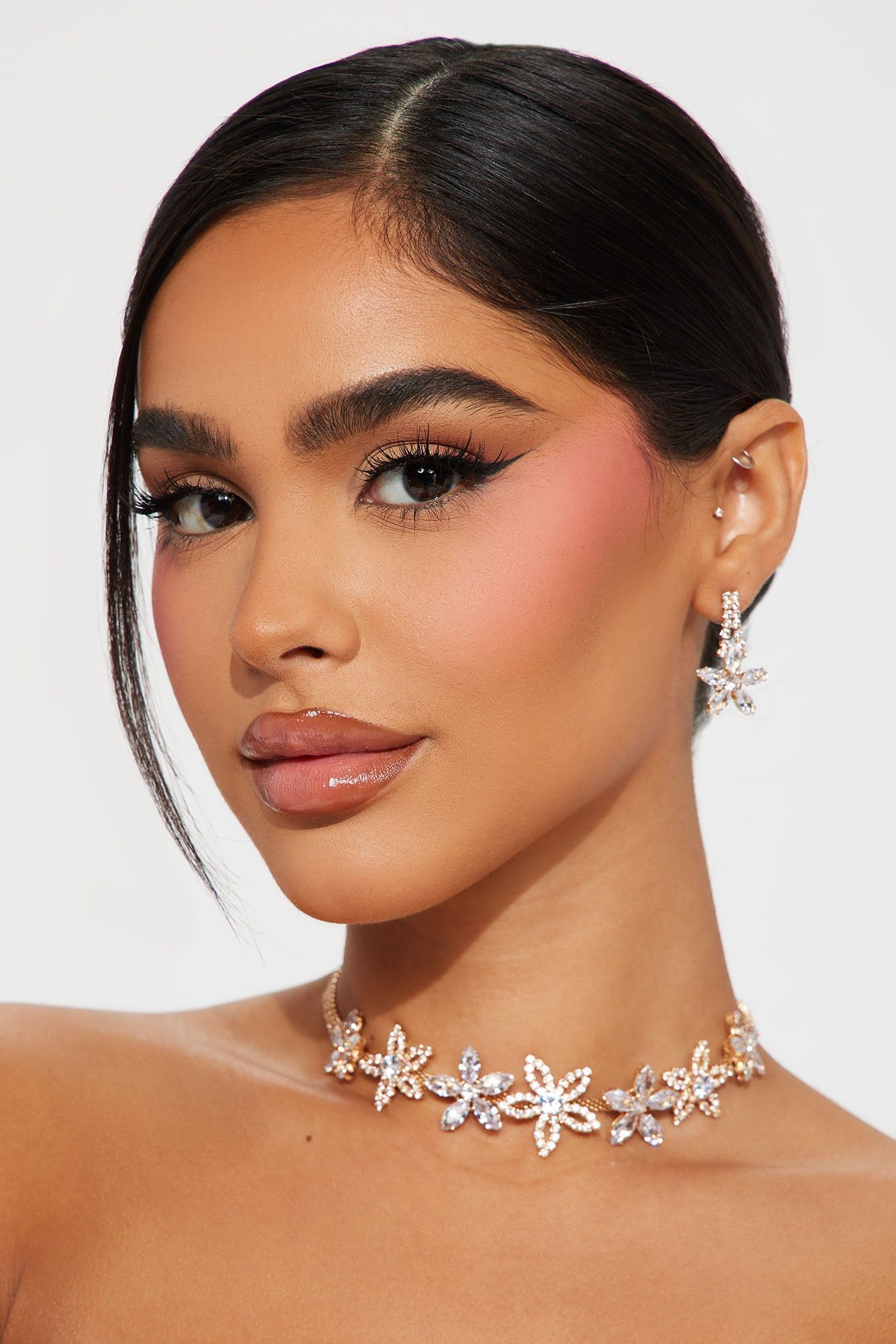 Sent Flowers Necklace and Earring Set - Gold sold by Fashion Nova product image thumbnail 2