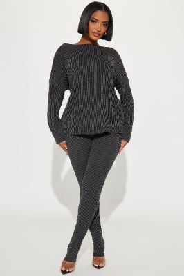 Don't Get Twisted Ribbed Legging Set - Charcoal sold by Fashion Nova