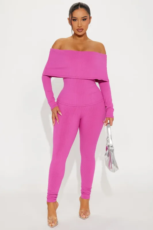 Shaila Snatched Pant Set - Magenta sold by Fashion Nova