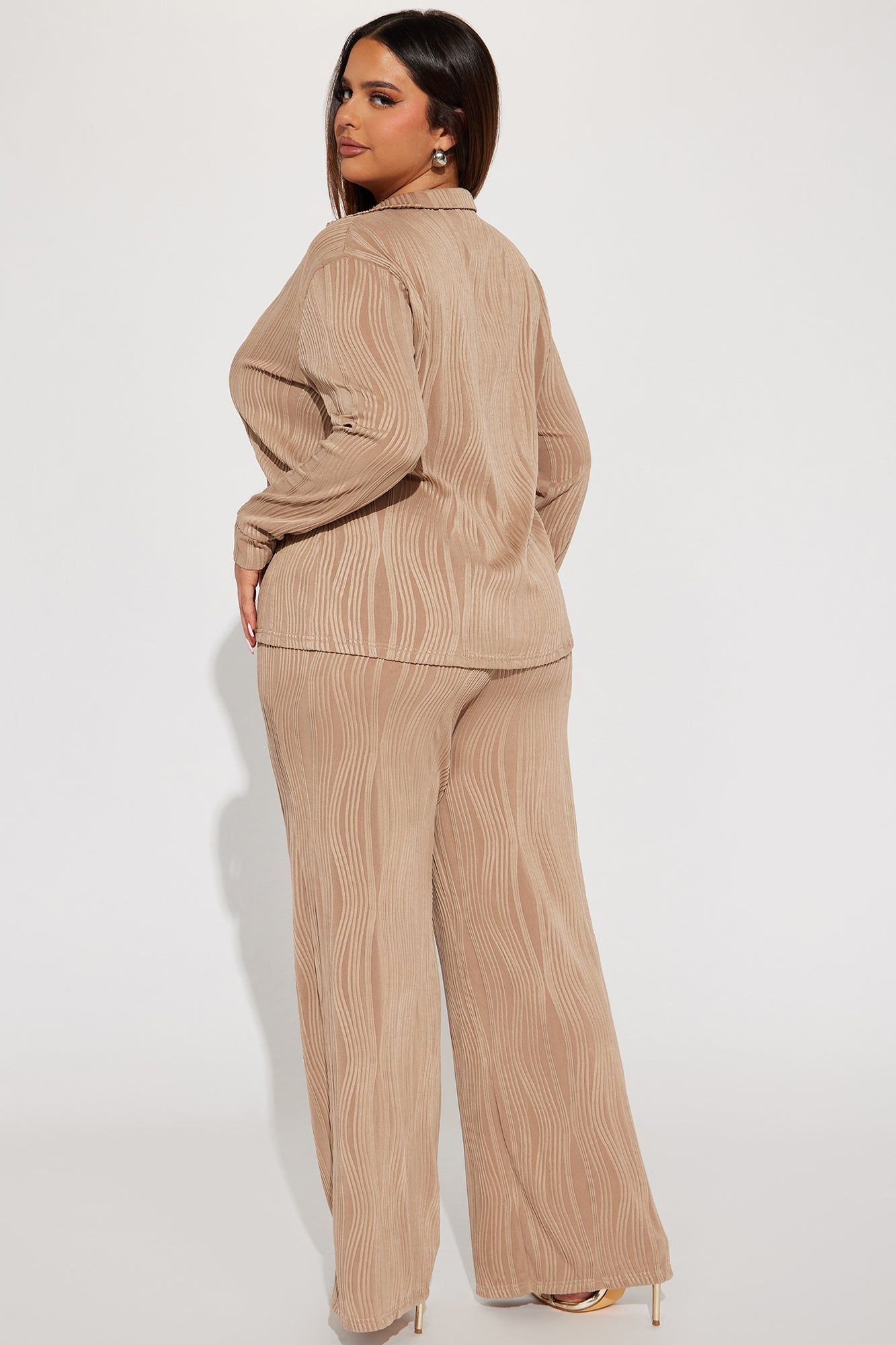 Anisa Textured Pant Set - Taupe sold by Fashion Nova product image thumbnail 6