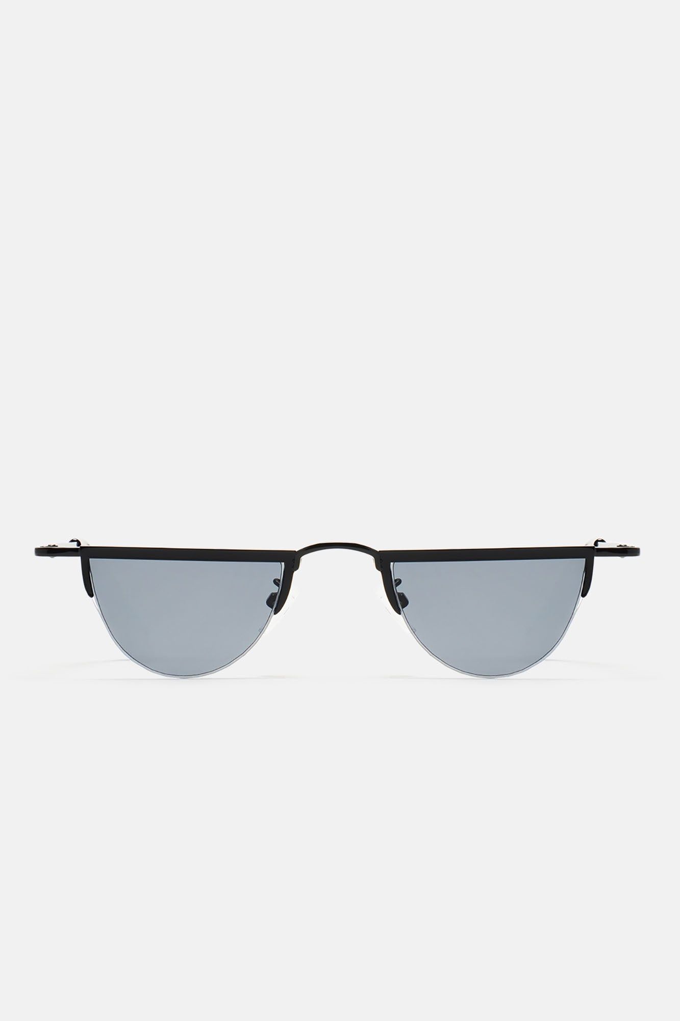 Cabana Club Sunglasses - Black/Smoke sold by Fashion Nova product image thumbnail 2