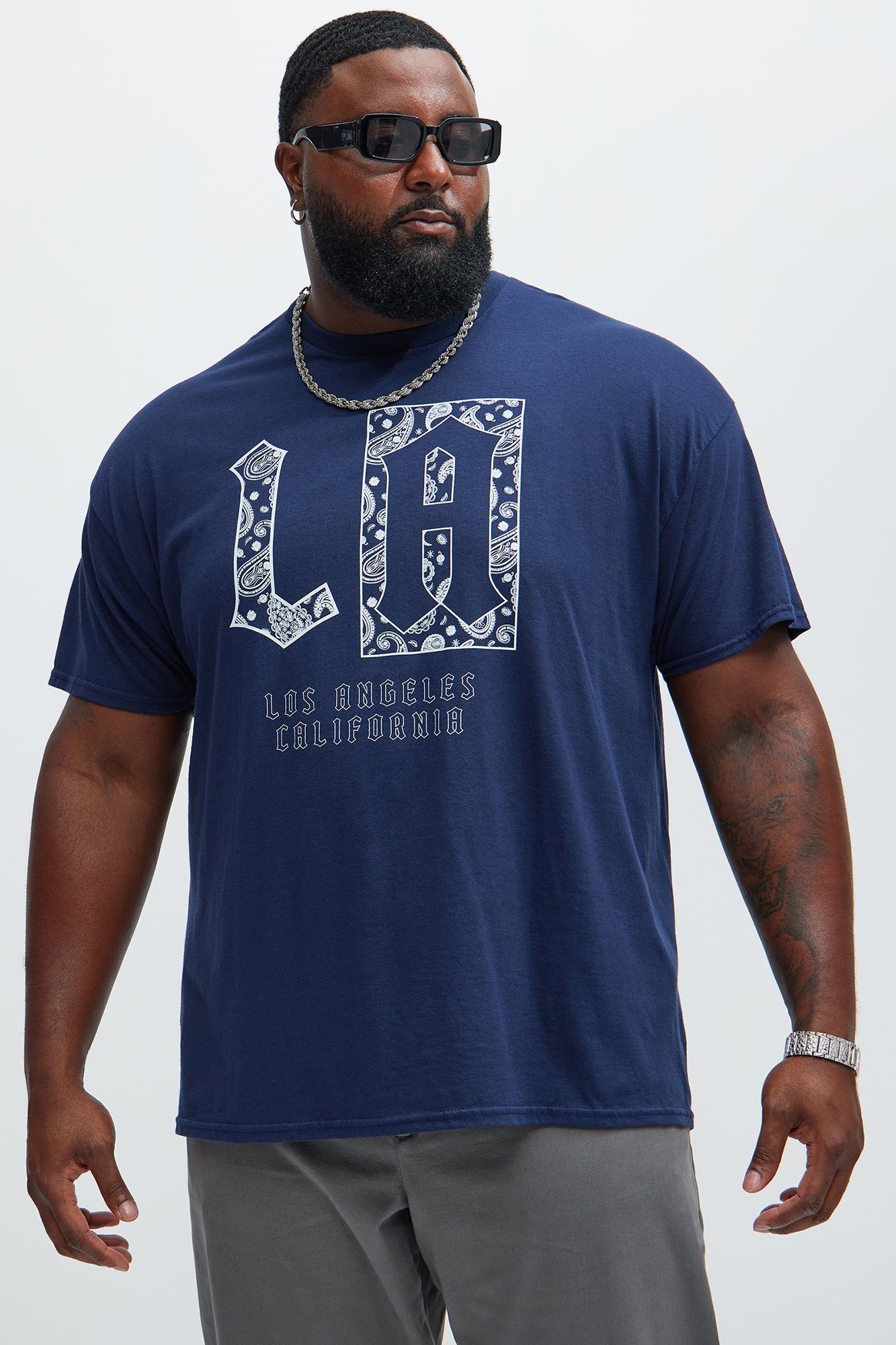 LA Paisley Short Sleeve Tee - Navy sold by Fashion Nova product image thumbnail 4