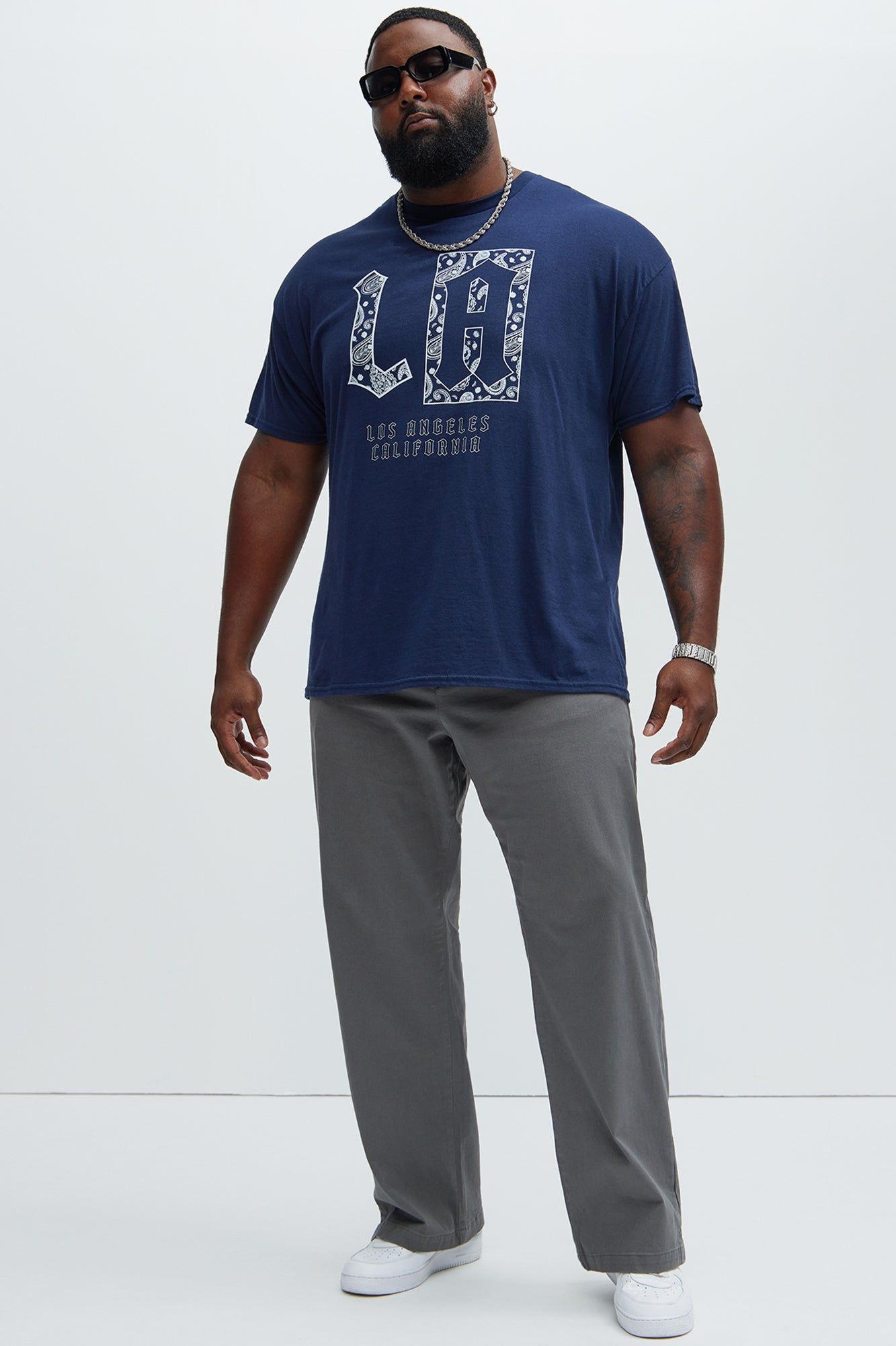 LA Paisley Short Sleeve Tee - Navy sold by Fashion Nova product image thumbnail 5