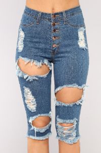 Hard Feelings Denim Bermudas - Medium Blue Wash sold by Fashion Nova