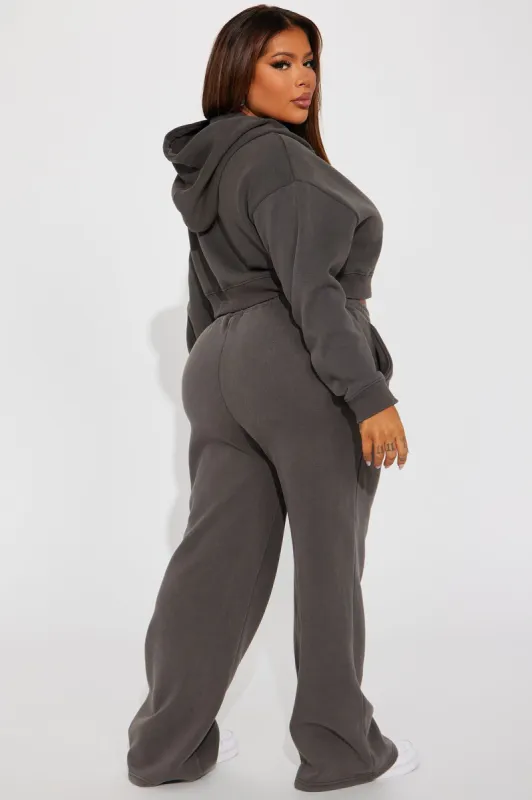 Naomi Ribbed Seamless Tank - Black sold by Fashion Nova