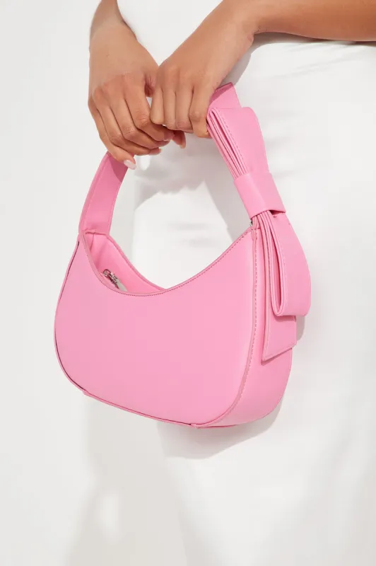 She's A Sweetie Handbag - Pink sold by Fashion Nova