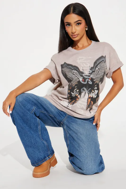 Eternal Mindset Washed Tishirt - Khaki made by Fashion Nova