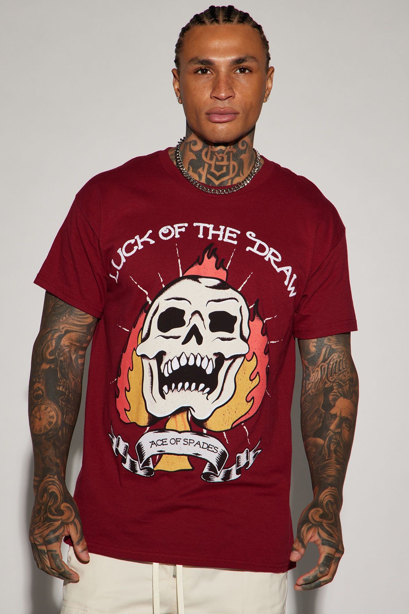 Luck Of The Draw Short Sleeve Tee - Burgundy sold by Fashion Nova