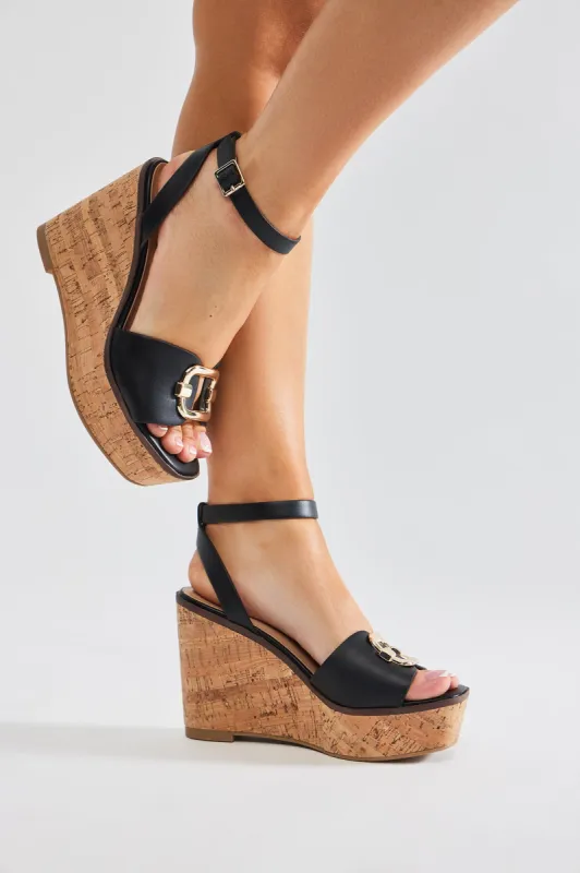 Ciarra Platform Wedges - Black sold by Fashion Nova
