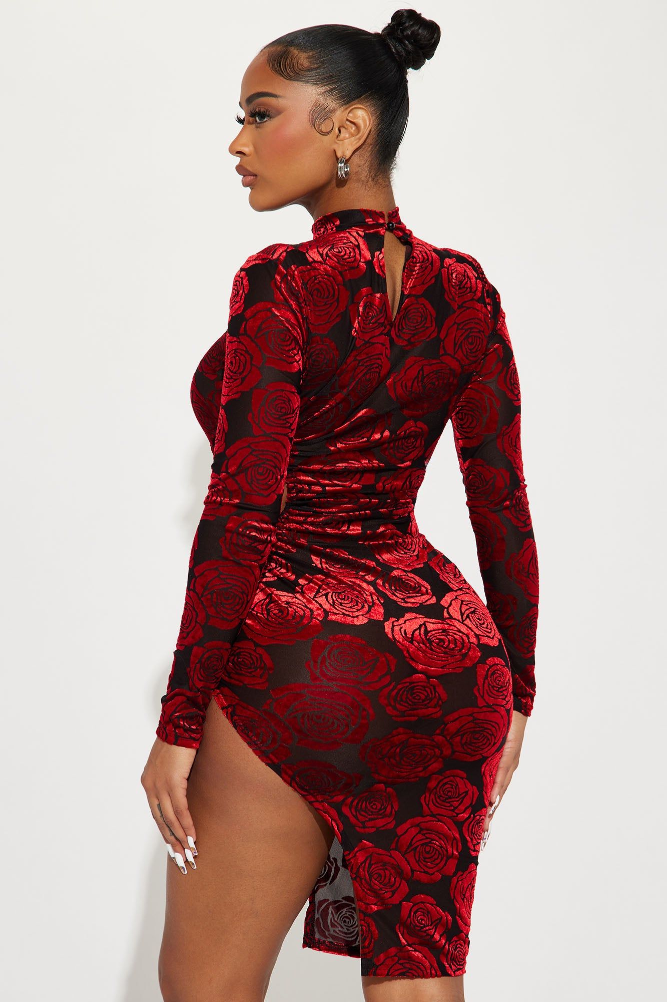 Stop And Smell The Velvet Midi Dress - Black/Red sold by Fashion Nova product image thumbnail 3