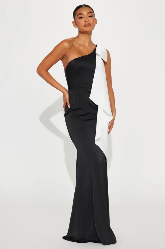 Natalia Satin Maxi Dress - Black/White sold by Fashion Nova