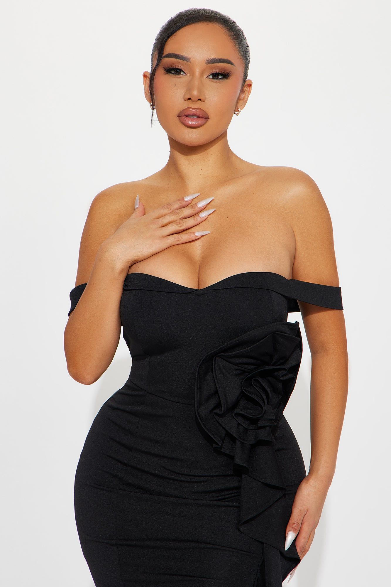 Sitting Pretty Gown - Black sold by Fashion Nova product image thumbnail 2