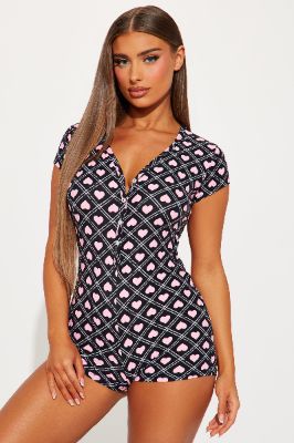 Preppy Hearts PJ Romper Onesie - Black/Pink sold by Fashion Nova