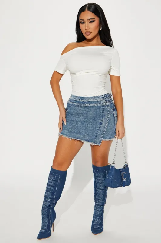 Ashanti Frayed Denim Mini Skirt - Medium Wash sold by Fashion Nova
