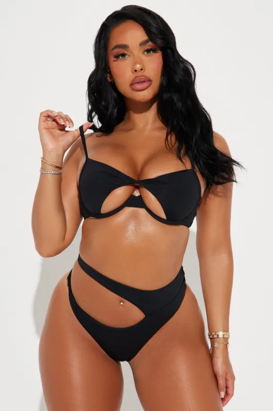 Katy Cutout 2 Piece Swimsuit - Black sold by Fashion Nova
