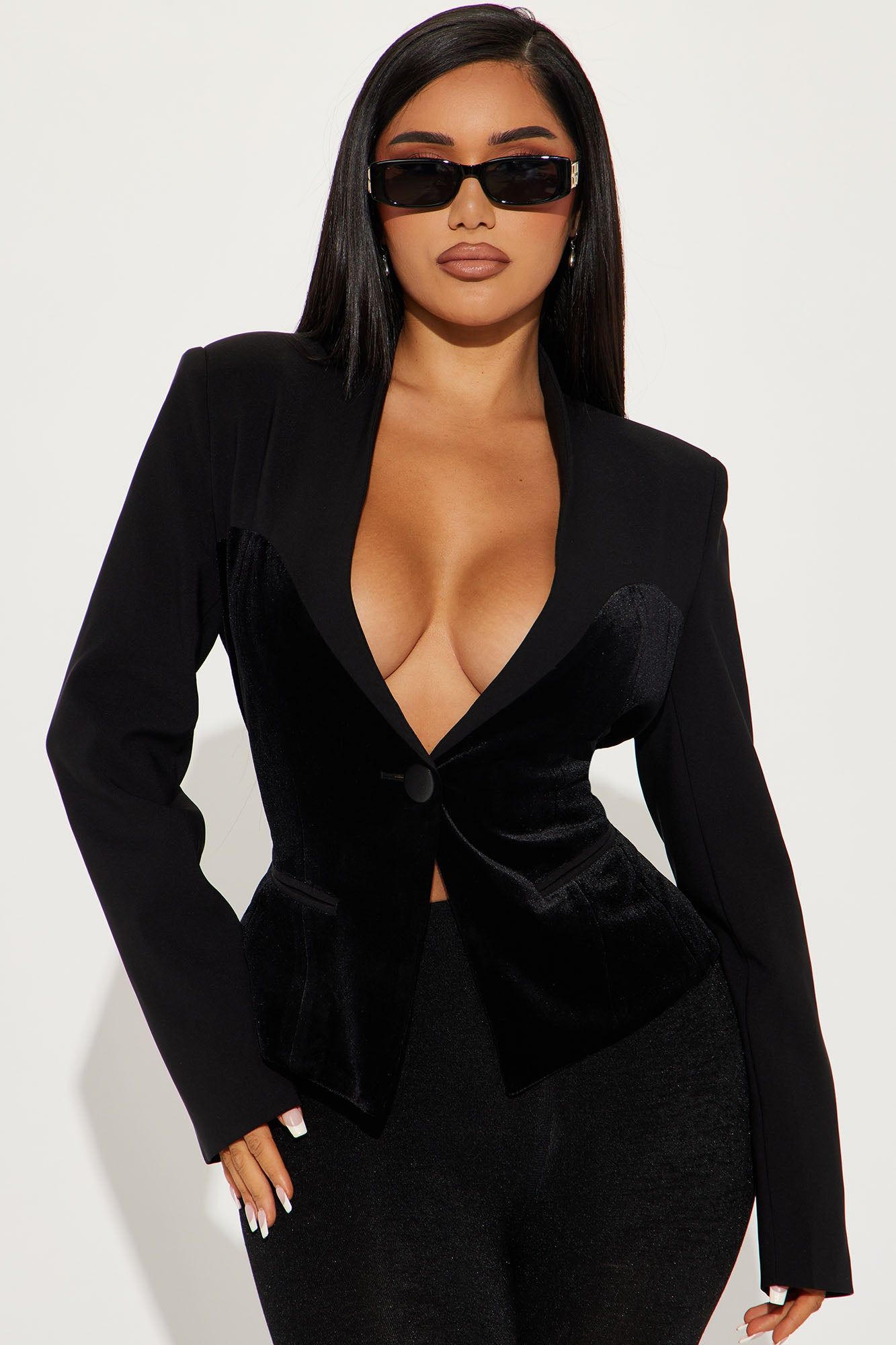 Velvety Smooth Blazer - Black sold by Fashion Nova