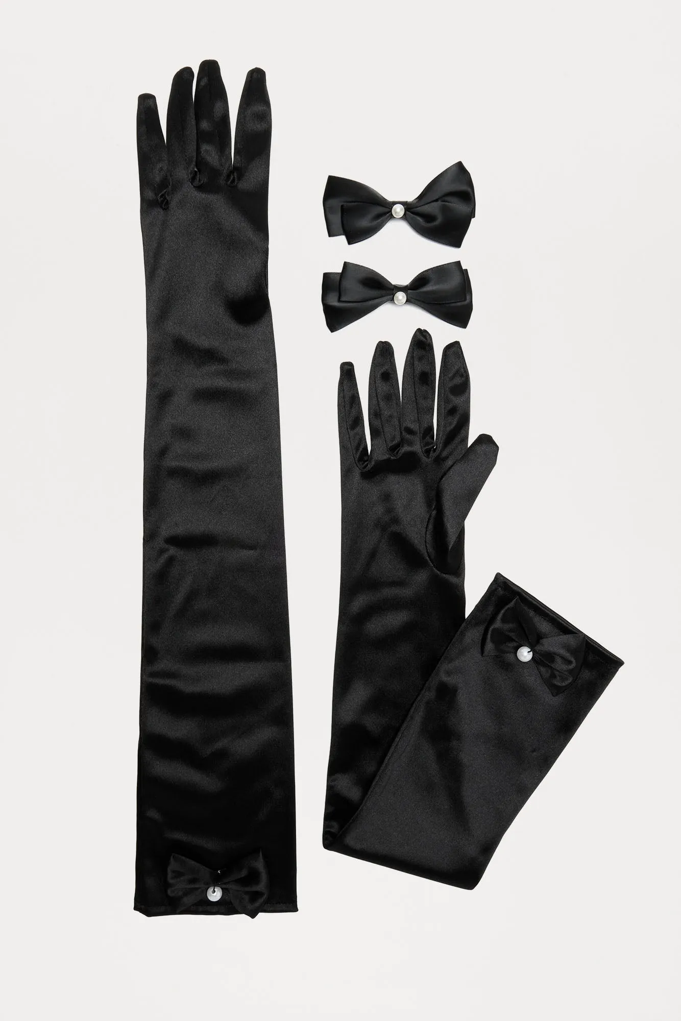 For The Classy Girl Glove And Hair Gift Set - Black sold by Fashion Nova