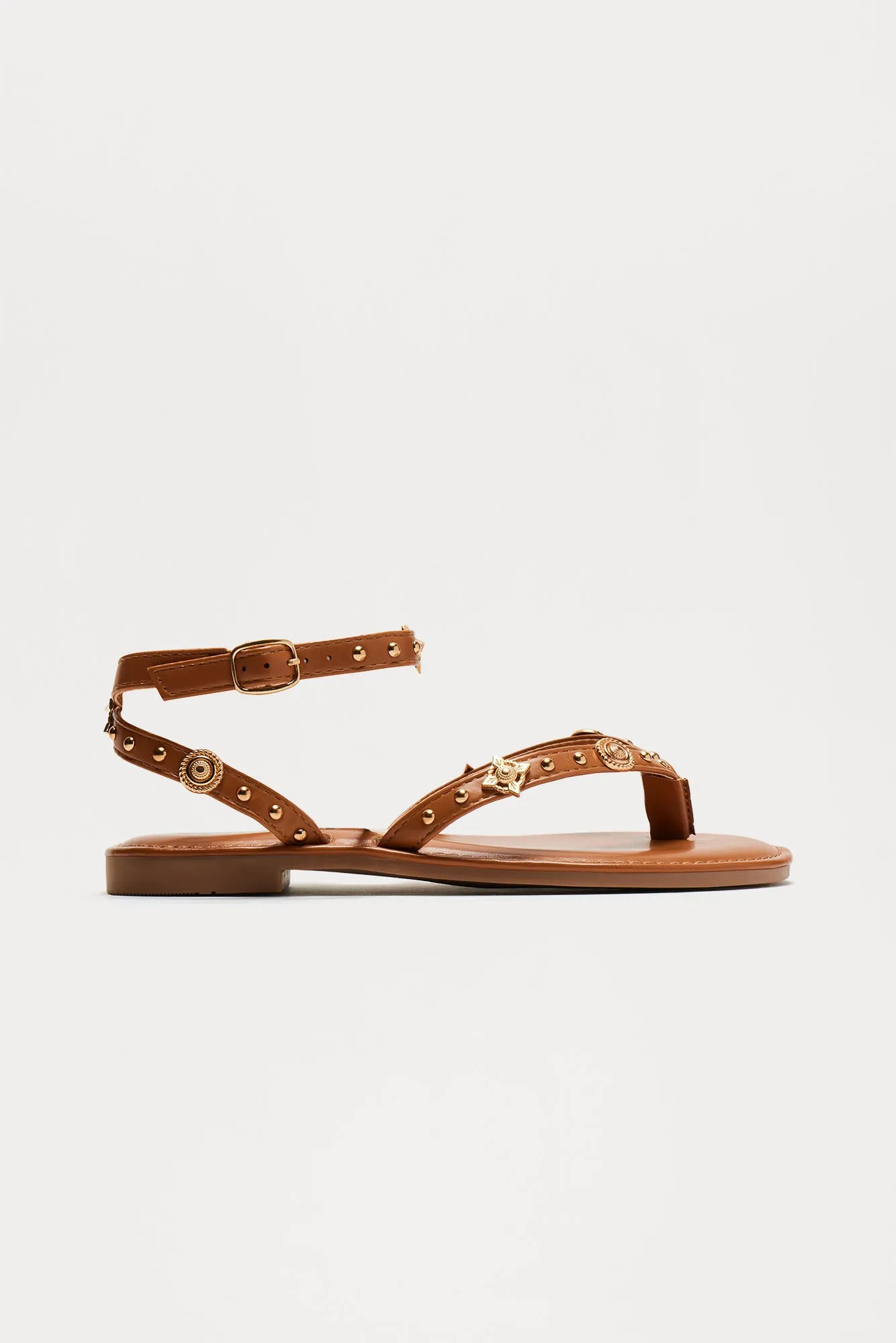 Day Plans Sandals - Chestnut sold by Fashion Nova