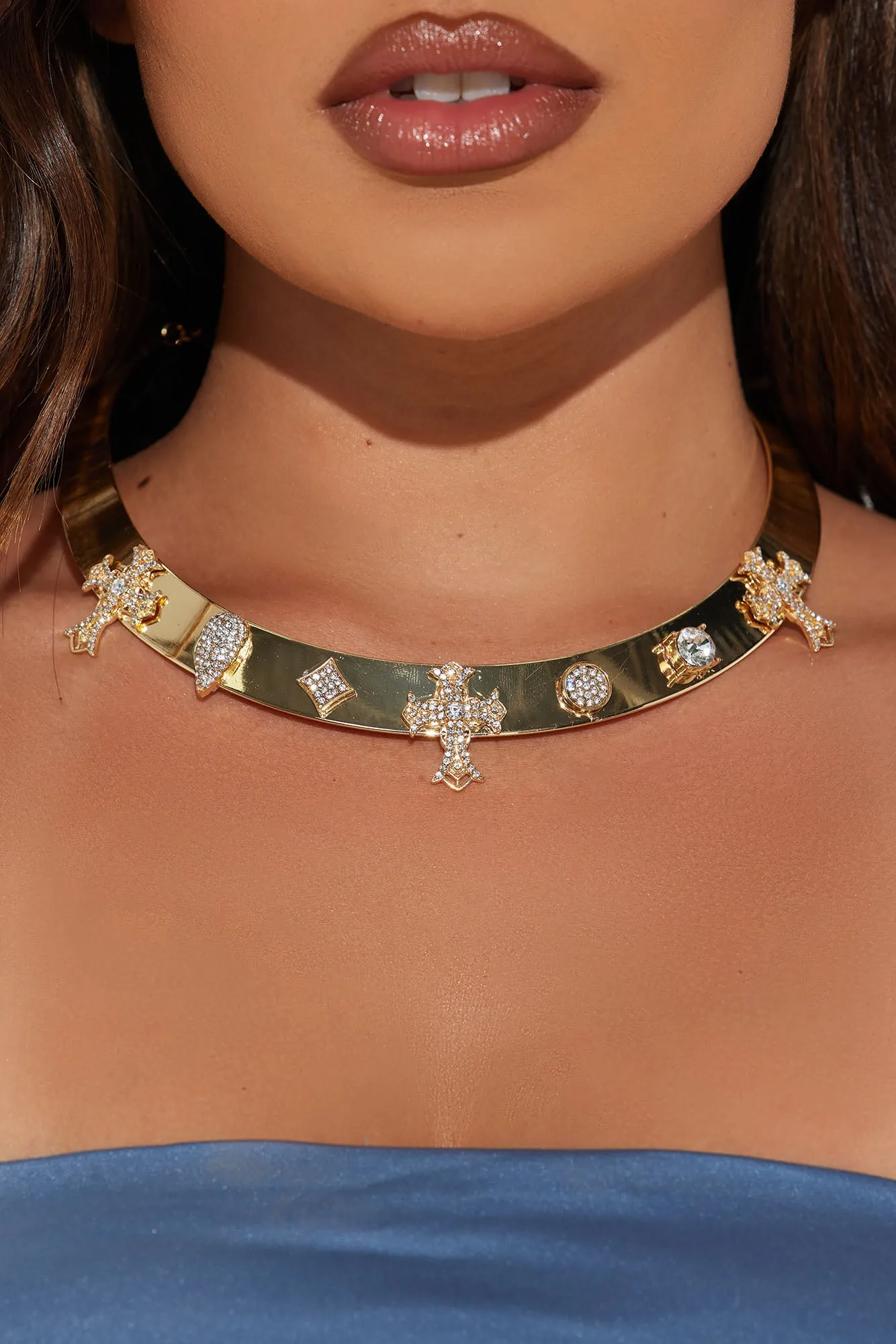 Fine And Divine Choker - Gold sold by Fashion Nova