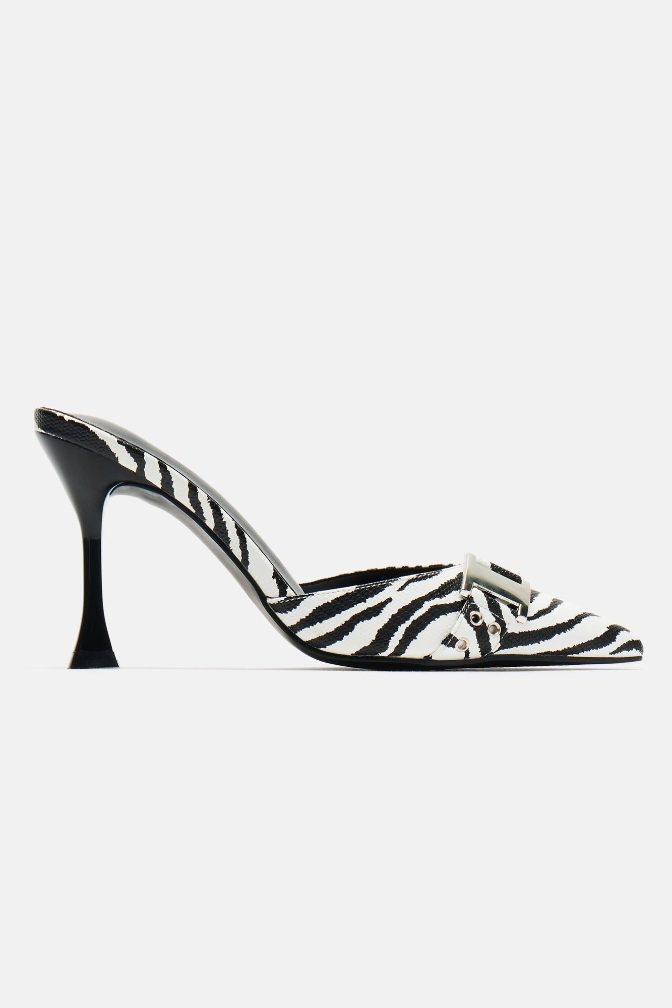 Learn About It Pumps - Black/White sold by Fashion Nova product image thumbnail 5