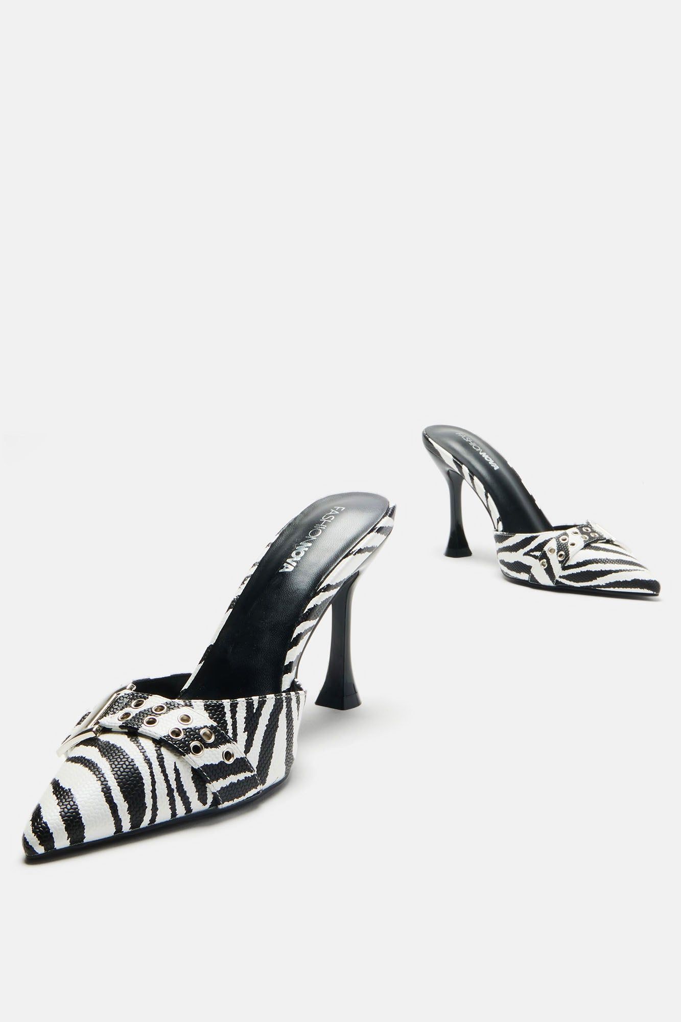 Learn About It Pumps - Black/White sold by Fashion Nova