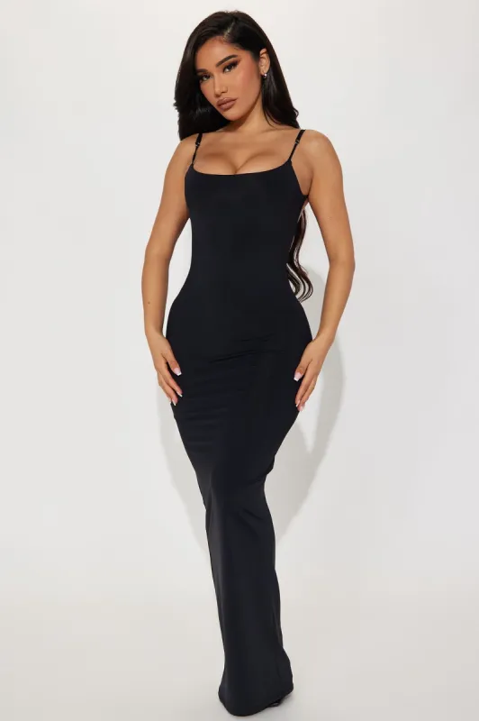Gia Backless Sculpting Maxi Dress - Black sold by Fashion Nova