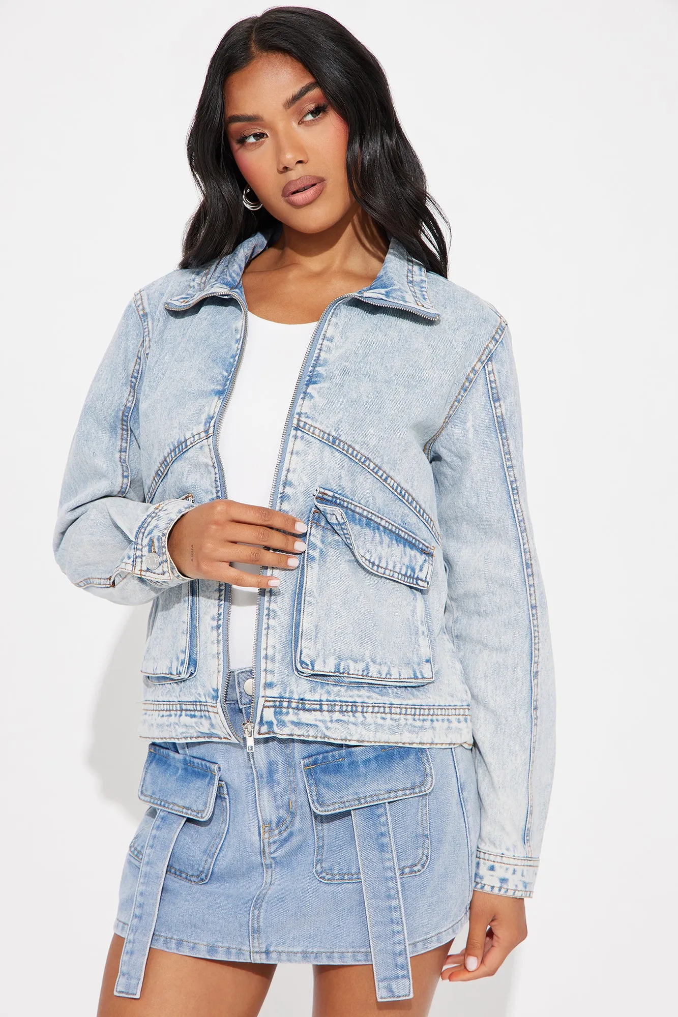 Day And Night Denim Cargo Jacket - Vintage Wash sold by Fashion Nova