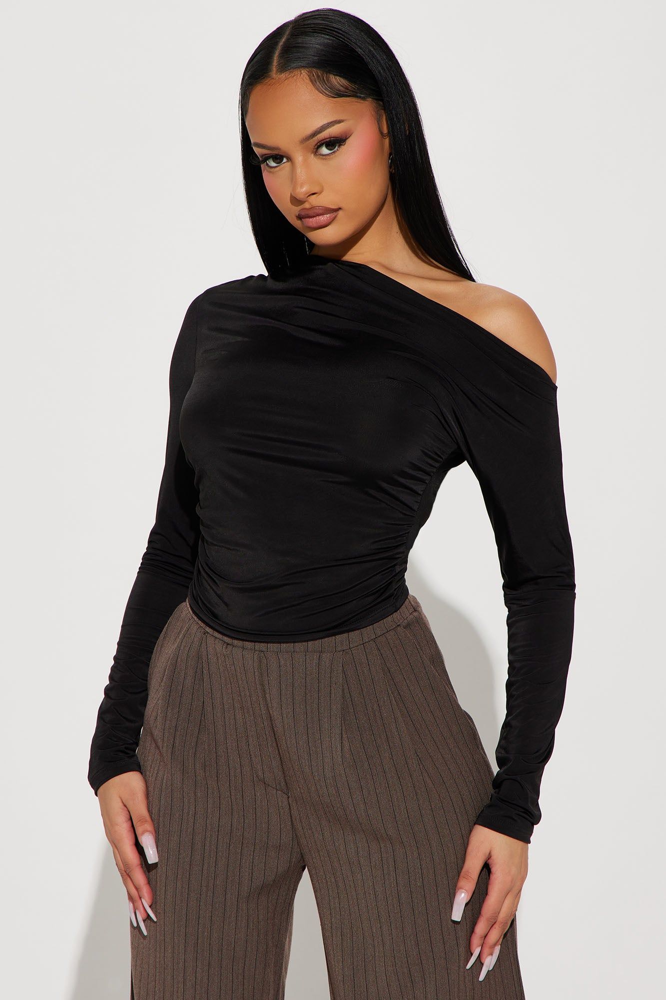 Powerplay Long Sleeve Top - Black sold by Fashion Nova