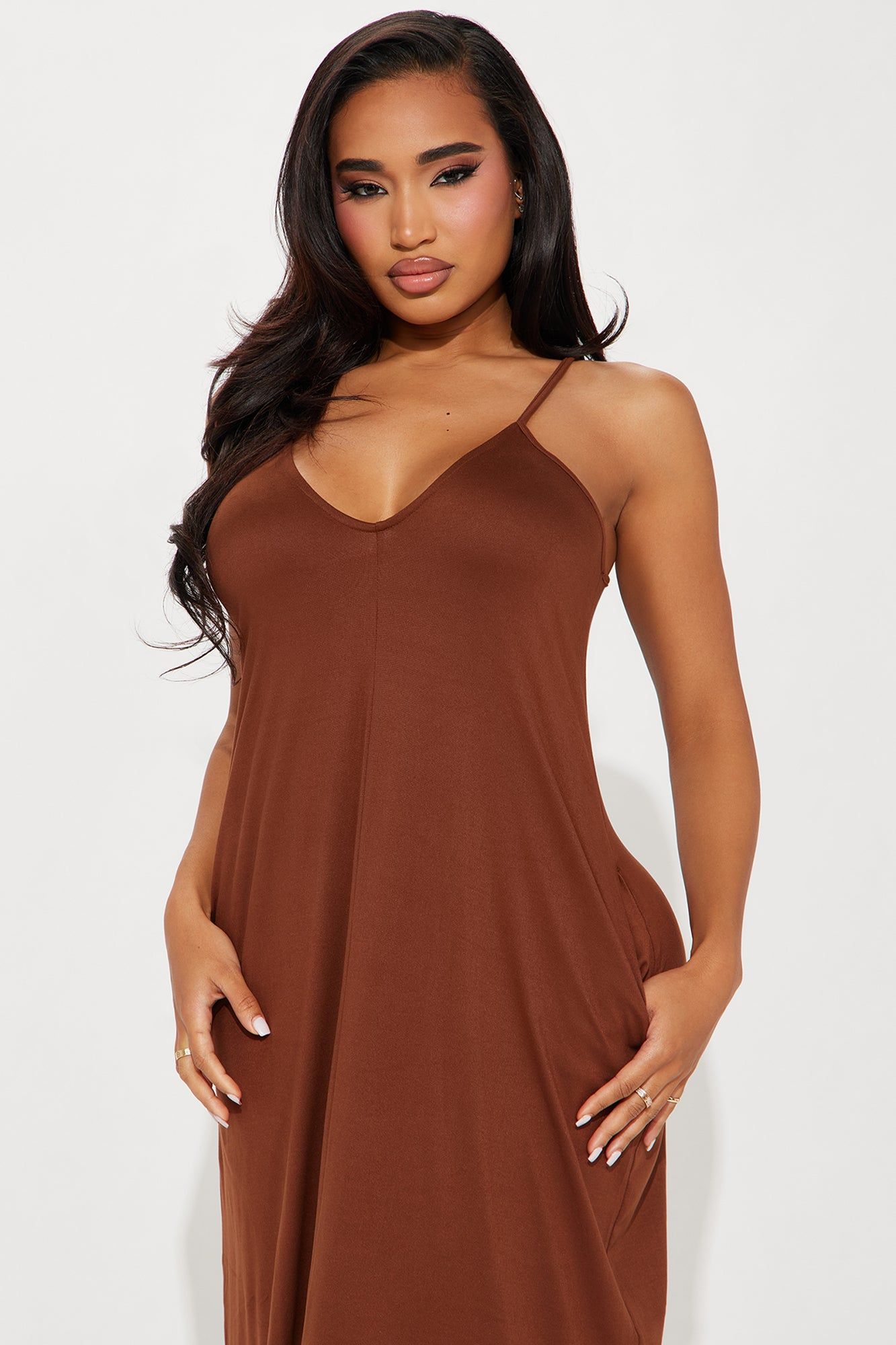 Simple Saturday Maxi Dress - Brown sold by Fashion Nova product image thumbnail 2