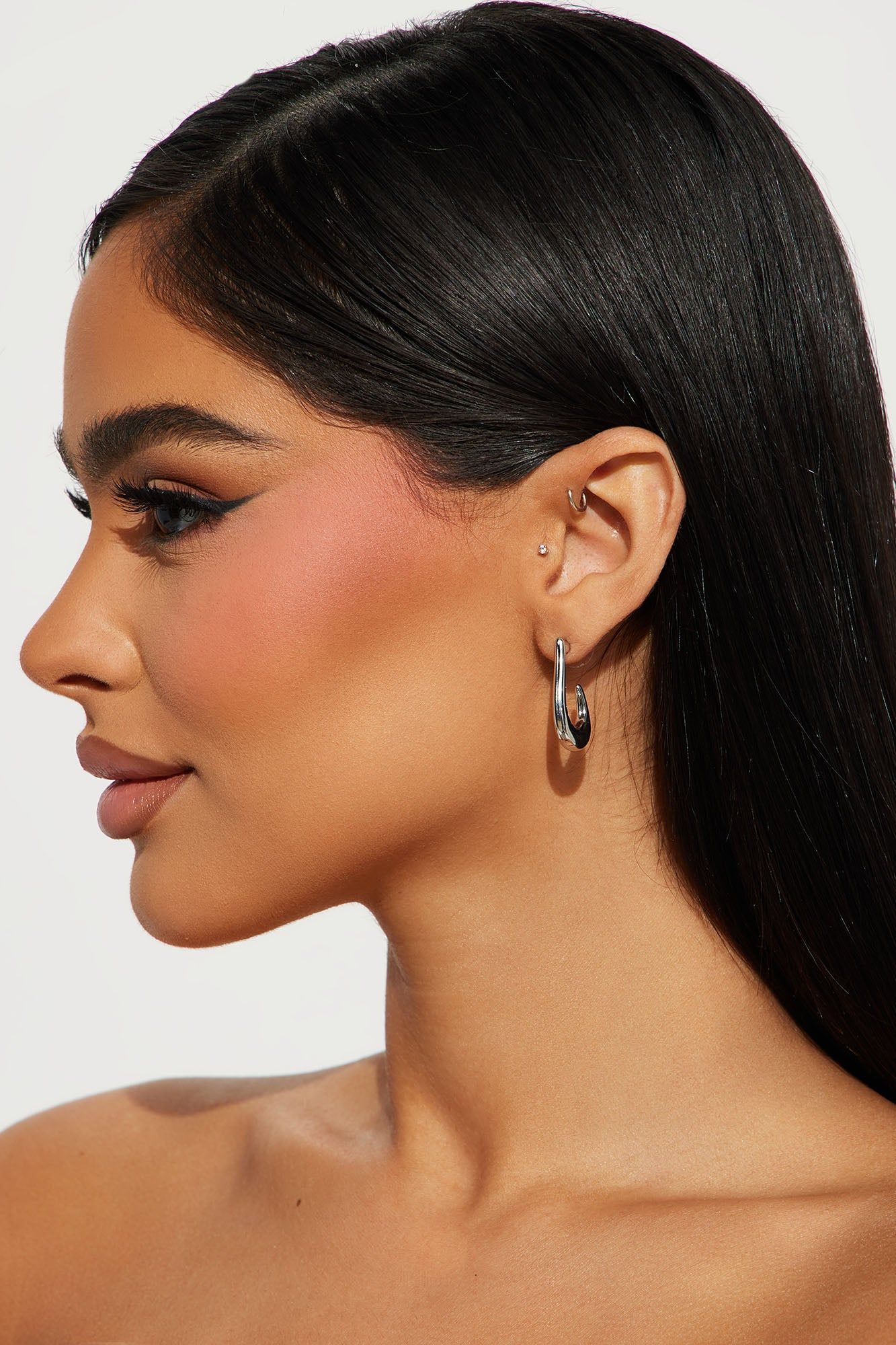 Cross Link 2 Piece Bracelet Set - Gold/Black sold by Fashion Nova product image thumbnail 2