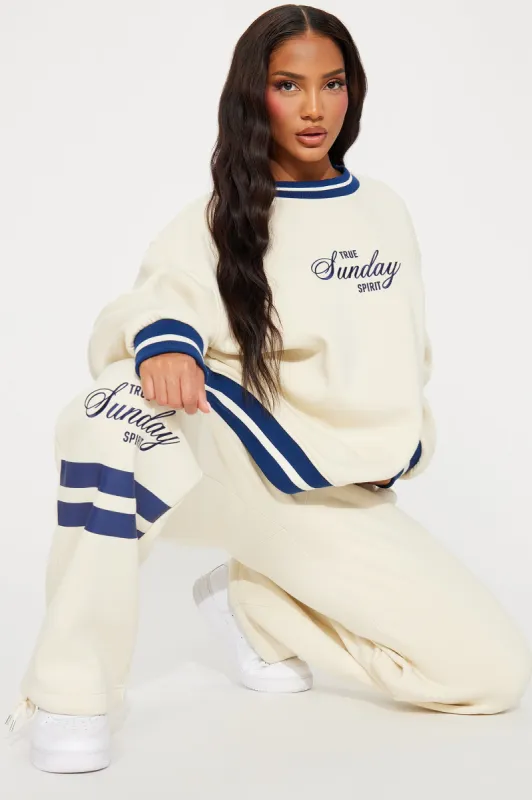 True Sunday Spirit Fleece Pant Set - Cream sold by Fashion Nova
