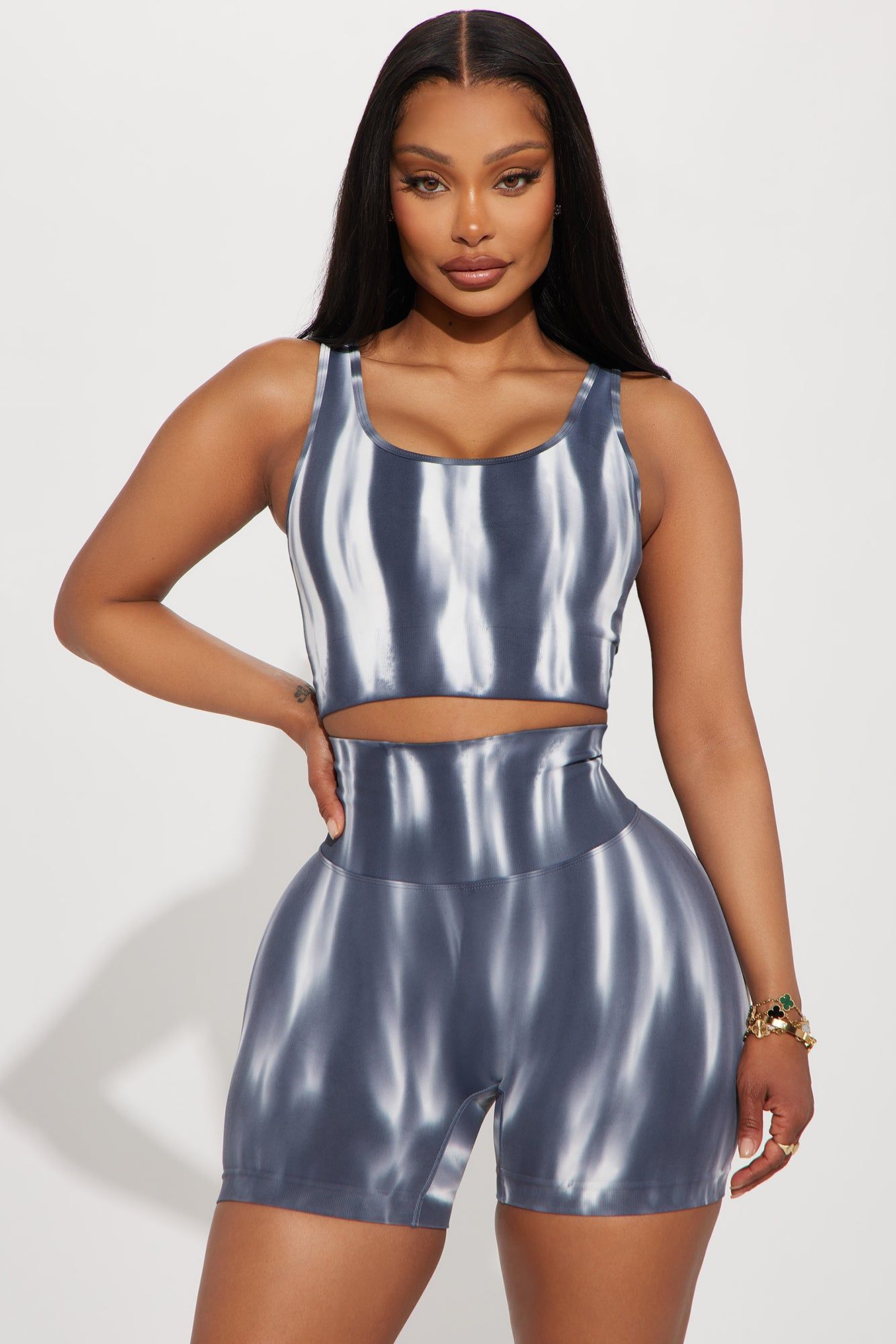 Burn Out Seamless Active Sports Bra - Grey/combo sold by Fashion Nova