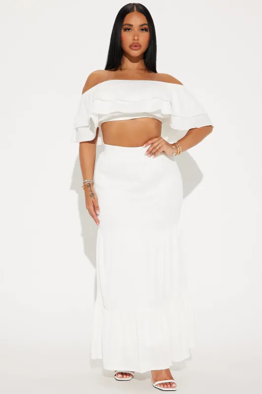 Noelle Tiered Skirt Set - White sold by Fashion Nova