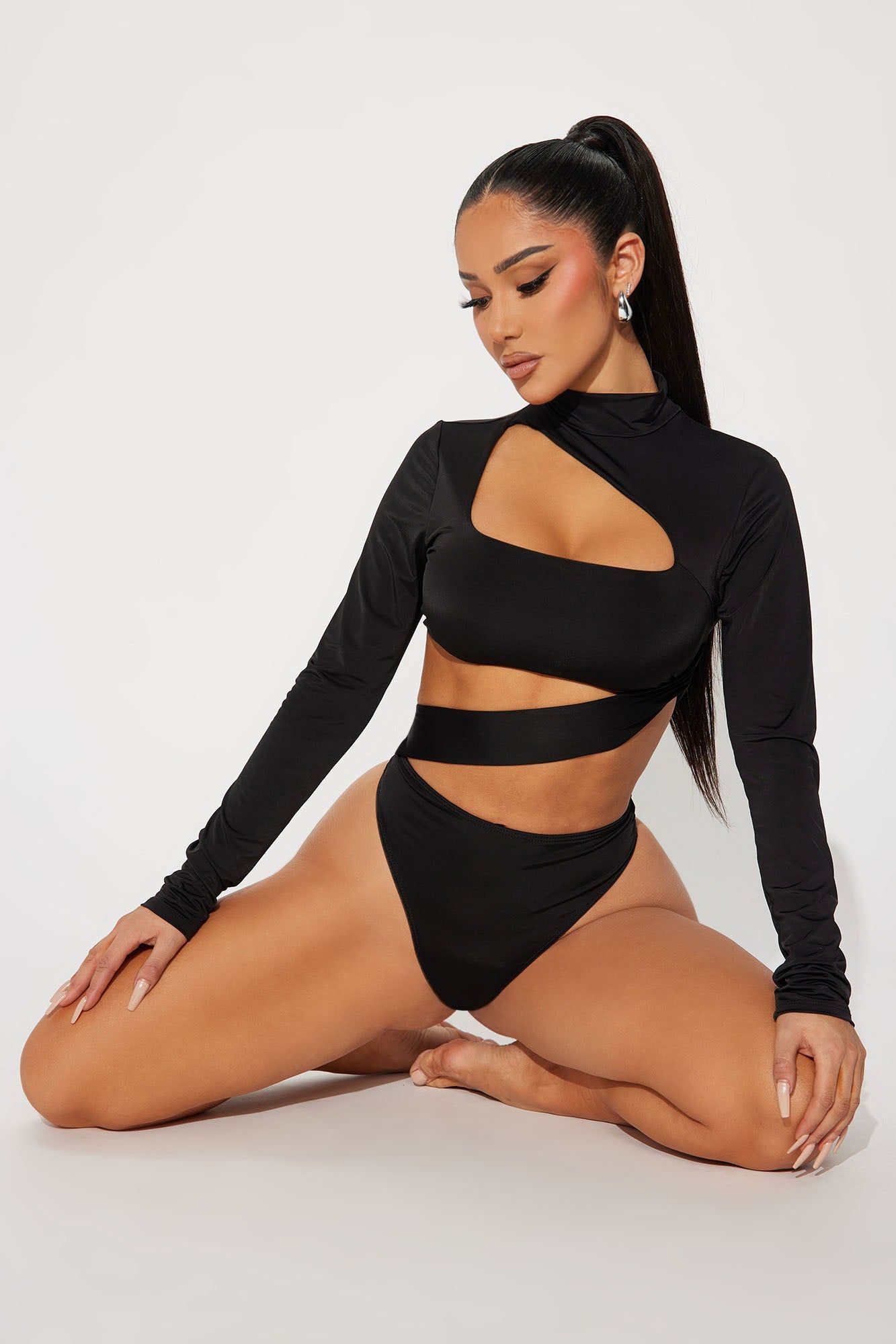 Stay Awhile Long Sleeve Bodysuit - Black sold by Fashion Nova