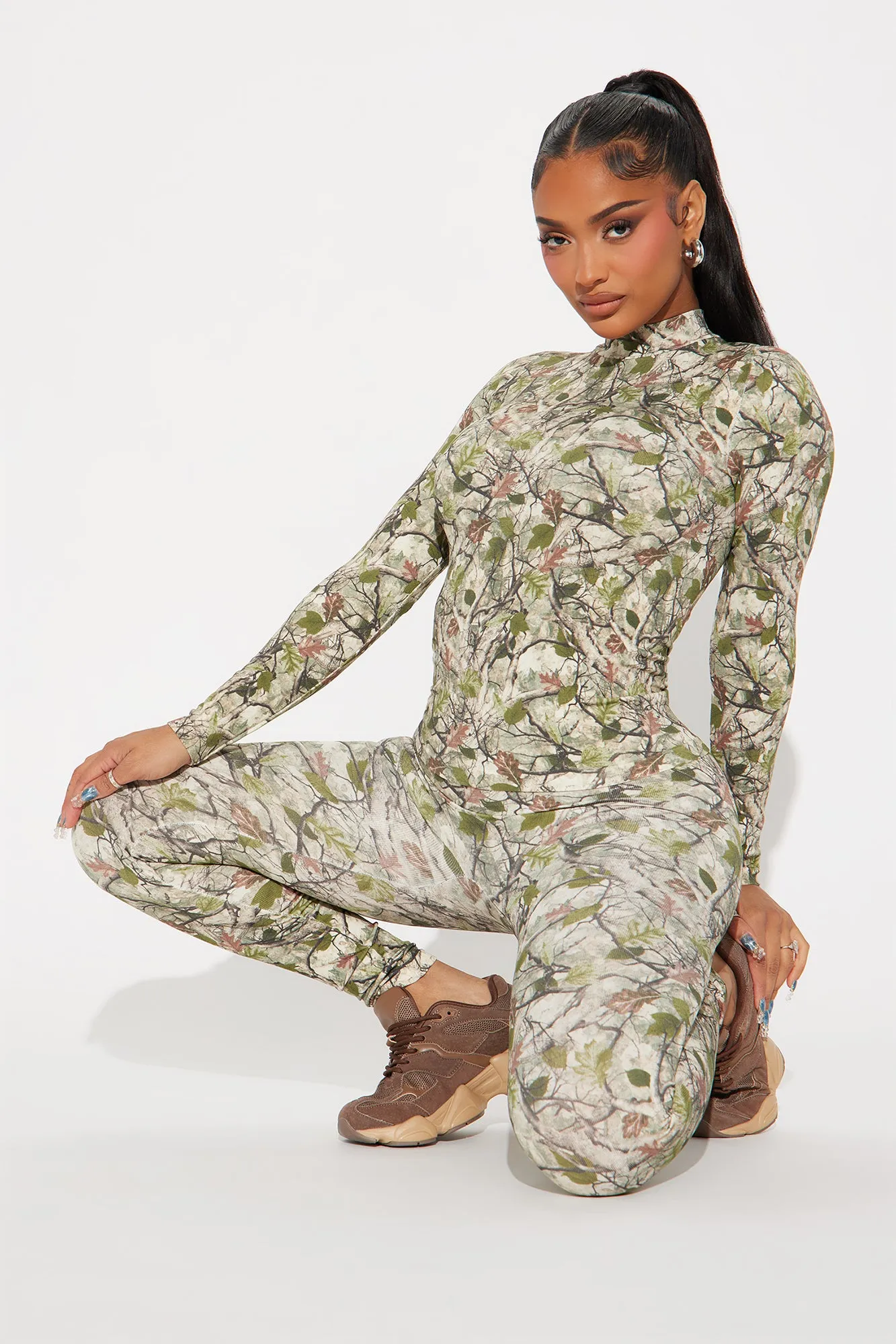 Can't See Me Pant Set - Green/combo sold by Fashion Nova