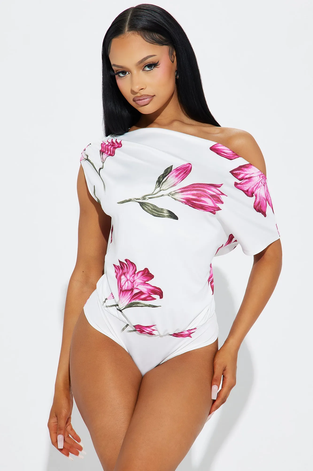 Kamiki Floral Bodysuit - Pink/combo sold by Fashion Nova