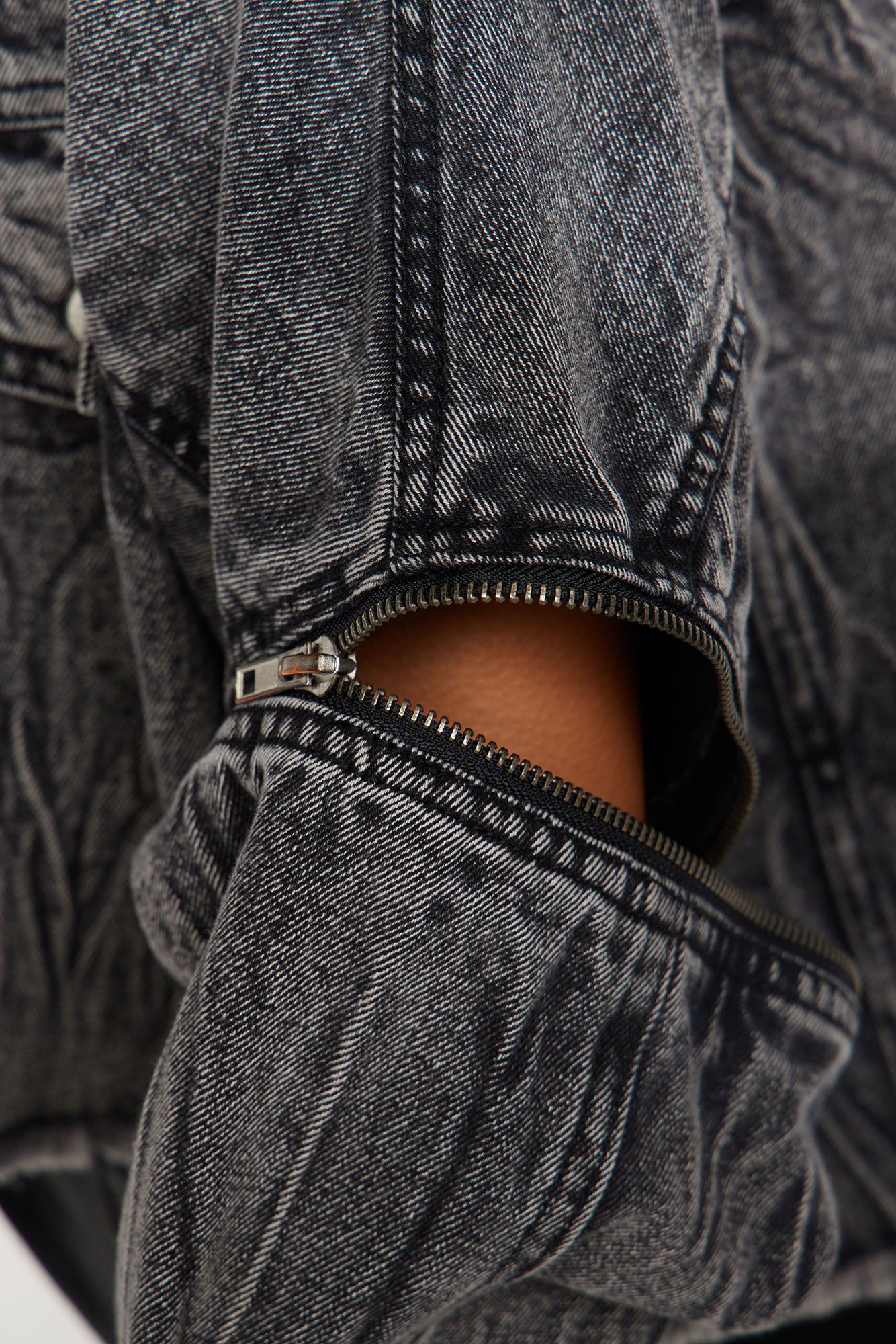 Risk It All Convertible Denim Jacket - Black Wash sold by Fashion Nova product image thumbnail 4