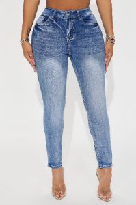 Keeping It Short Cropped Skinny Jeans - Medium Wash sold by Fashion Nova