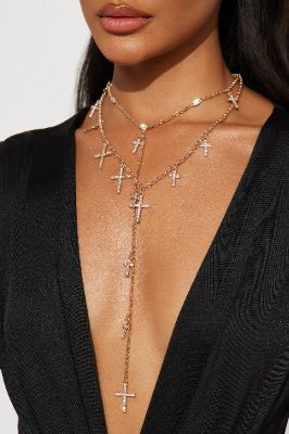 Sinful Desire Necklace - Gold made by Fashion Nova
