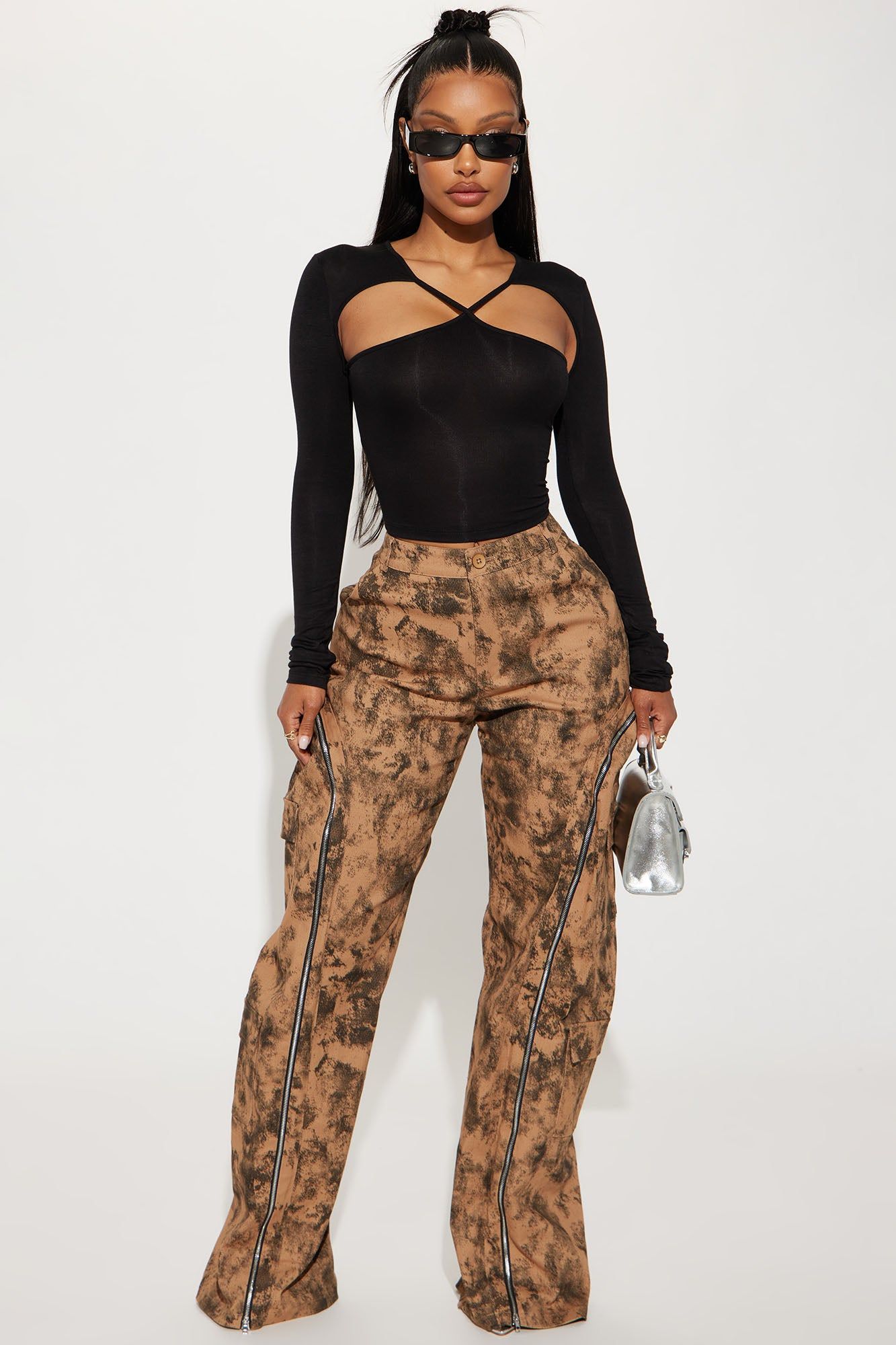 Had You Fooled Mineral Wash Pant - Khaki sold by Fashion Nova