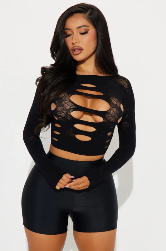 Good On Me Seamless Cut Out Top - Black sold by Fashion Nova
