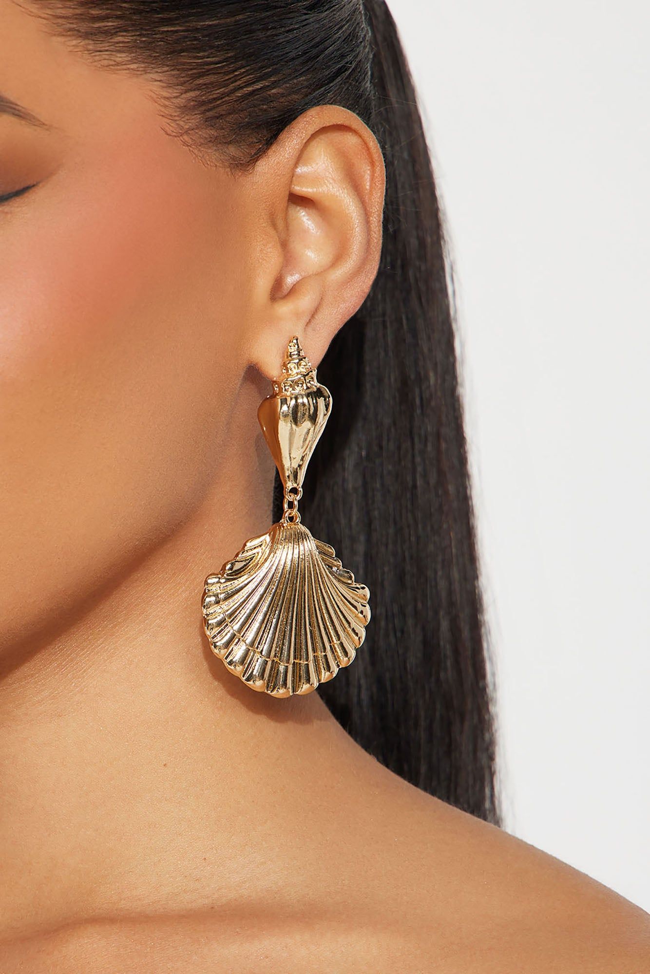 Down By The Water Earrings - Gold sold by Fashion Nova