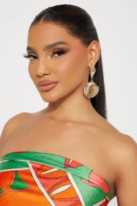 Down By The Water Earrings - Gold sold by Fashion Nova