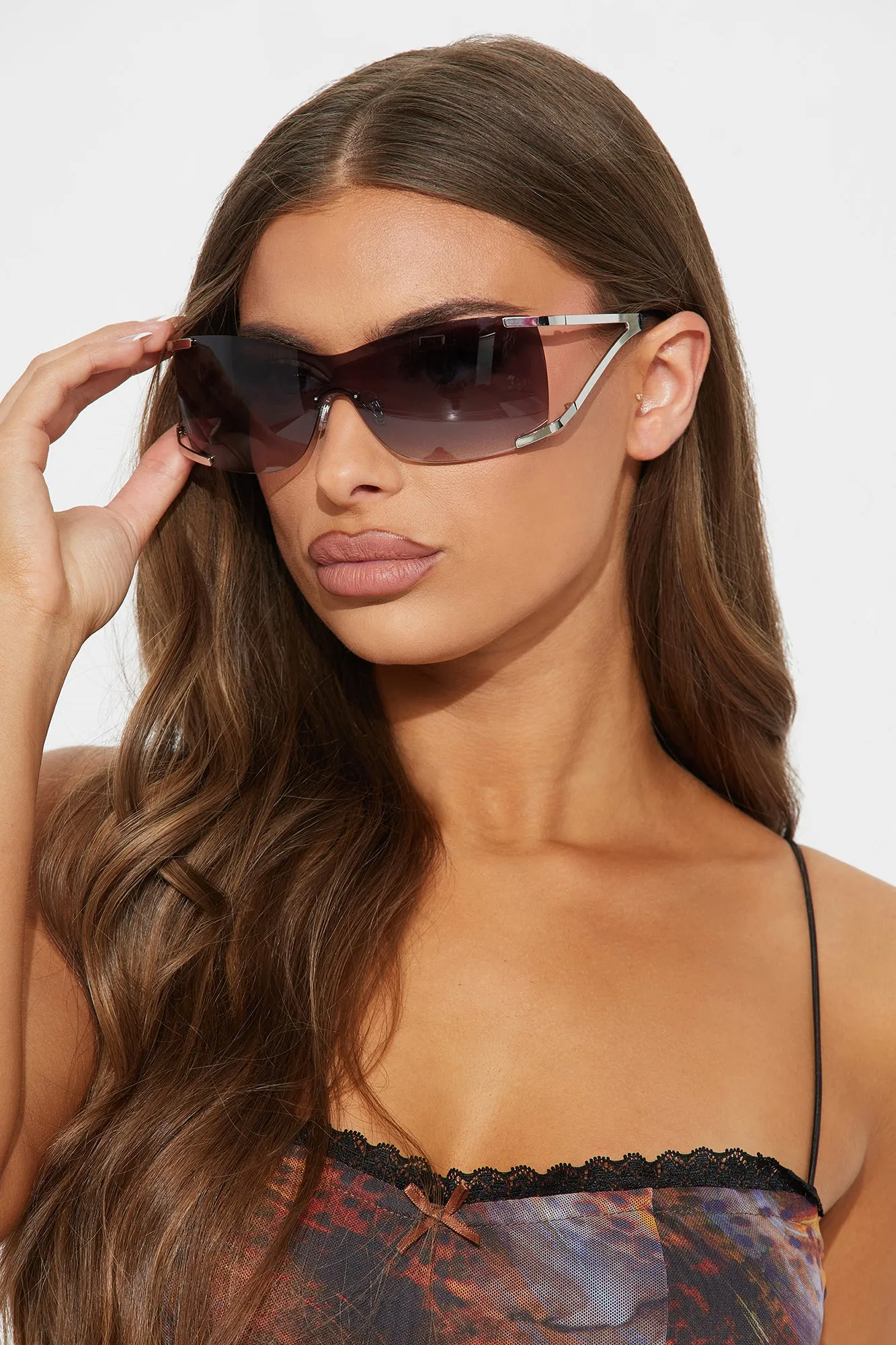 Mojitos All Summer Sunglasses - Silver/Black sold by Fashion Nova