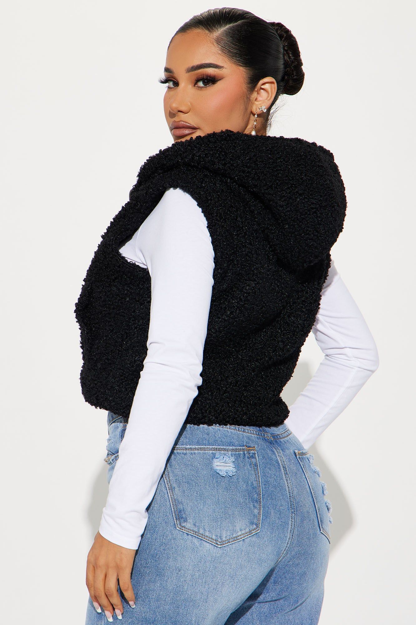 Loving This Sherpa Vest - Black sold by Fashion Nova product image thumbnail 3