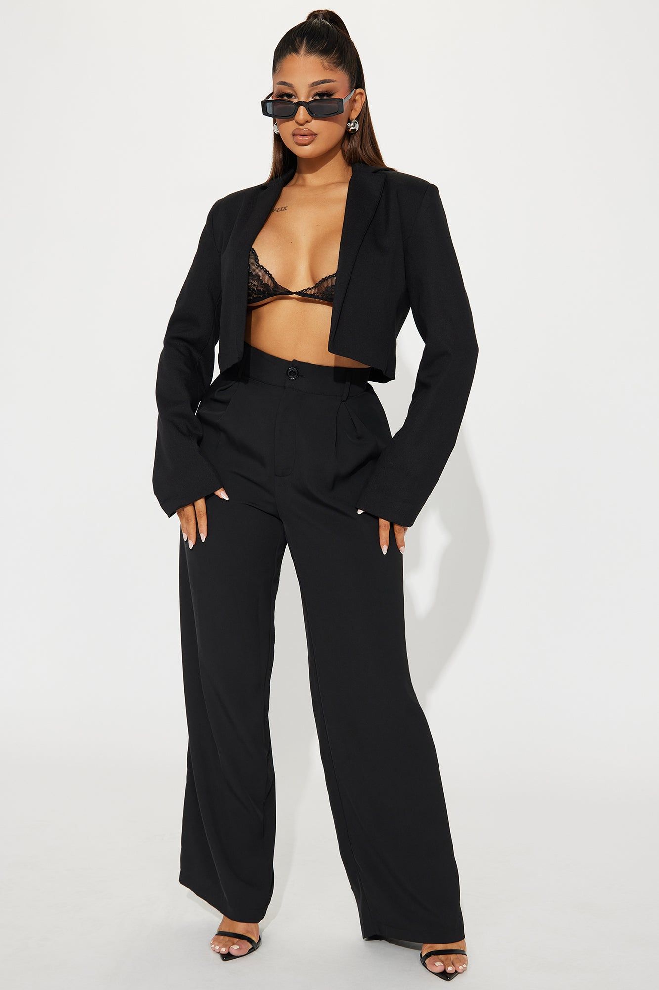 Ivy League Cropped Blazer - Black sold by Fashion Nova