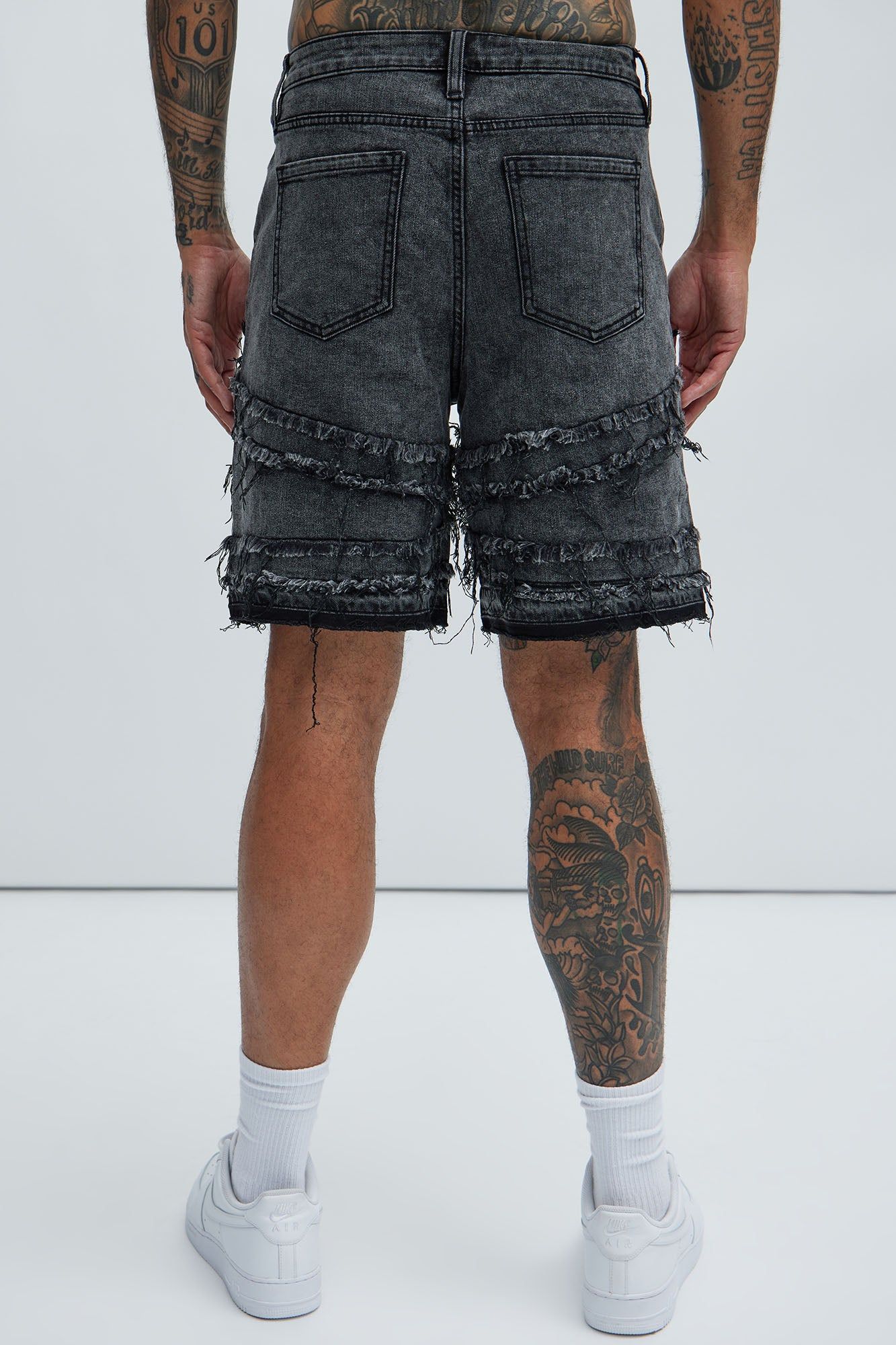 【sacai】Hybrid Tailored Dark Wash Denim Shorts Sacai Shorts for Women | Online Sale up to 82% off | Lyst