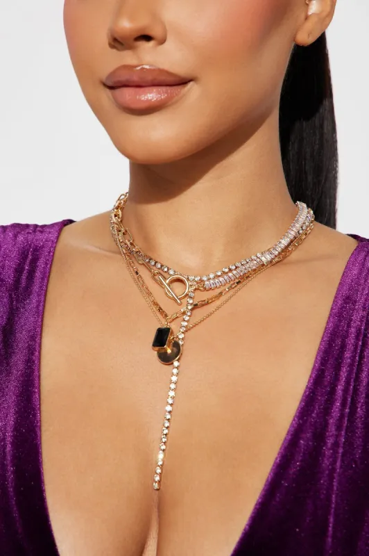 Not Your Basic Babe Necklace - Gold made by Fashion Nova