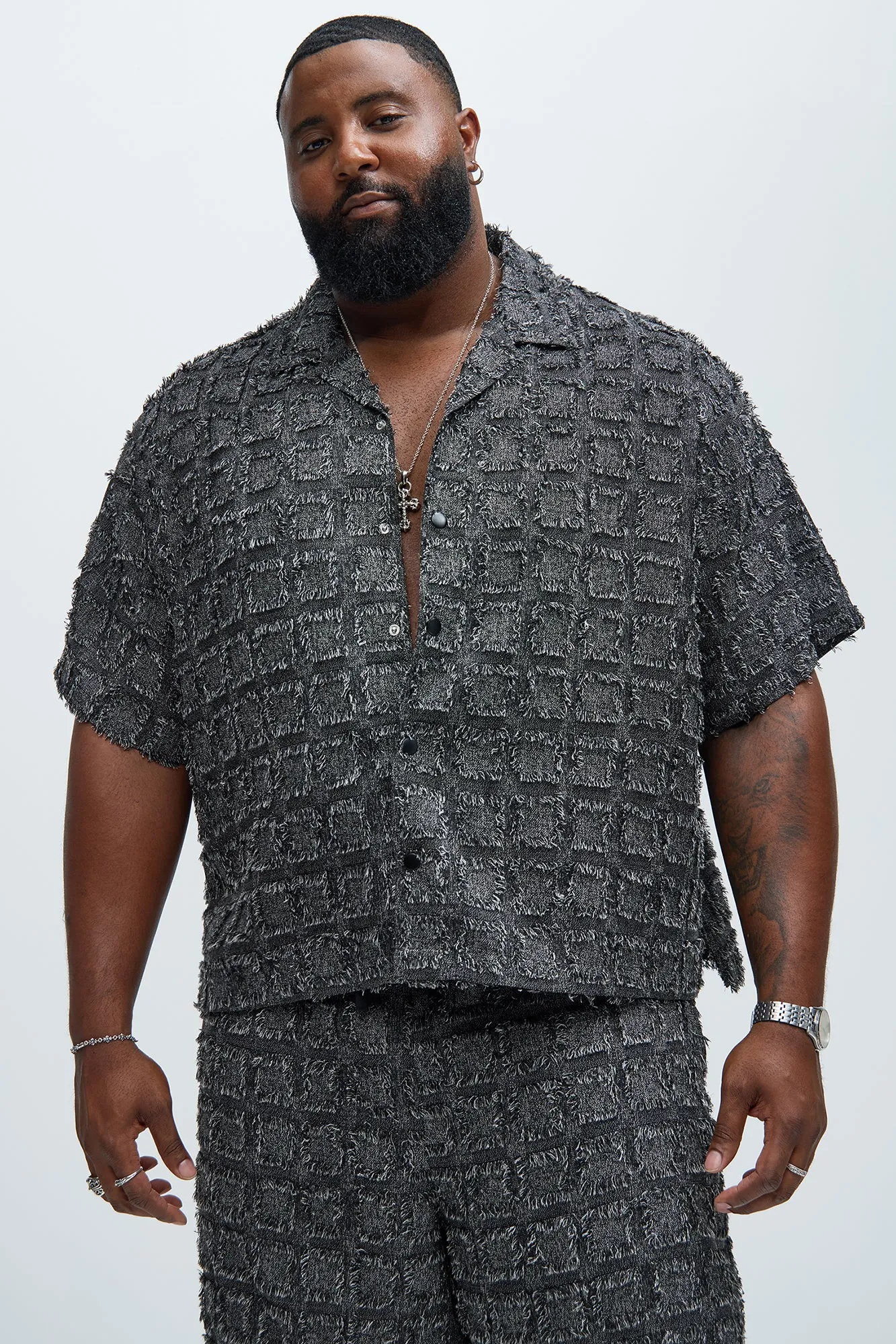 Window Shopping Button Up Shirt - Black/White sold by Fashion Nova product image thumbnail 5