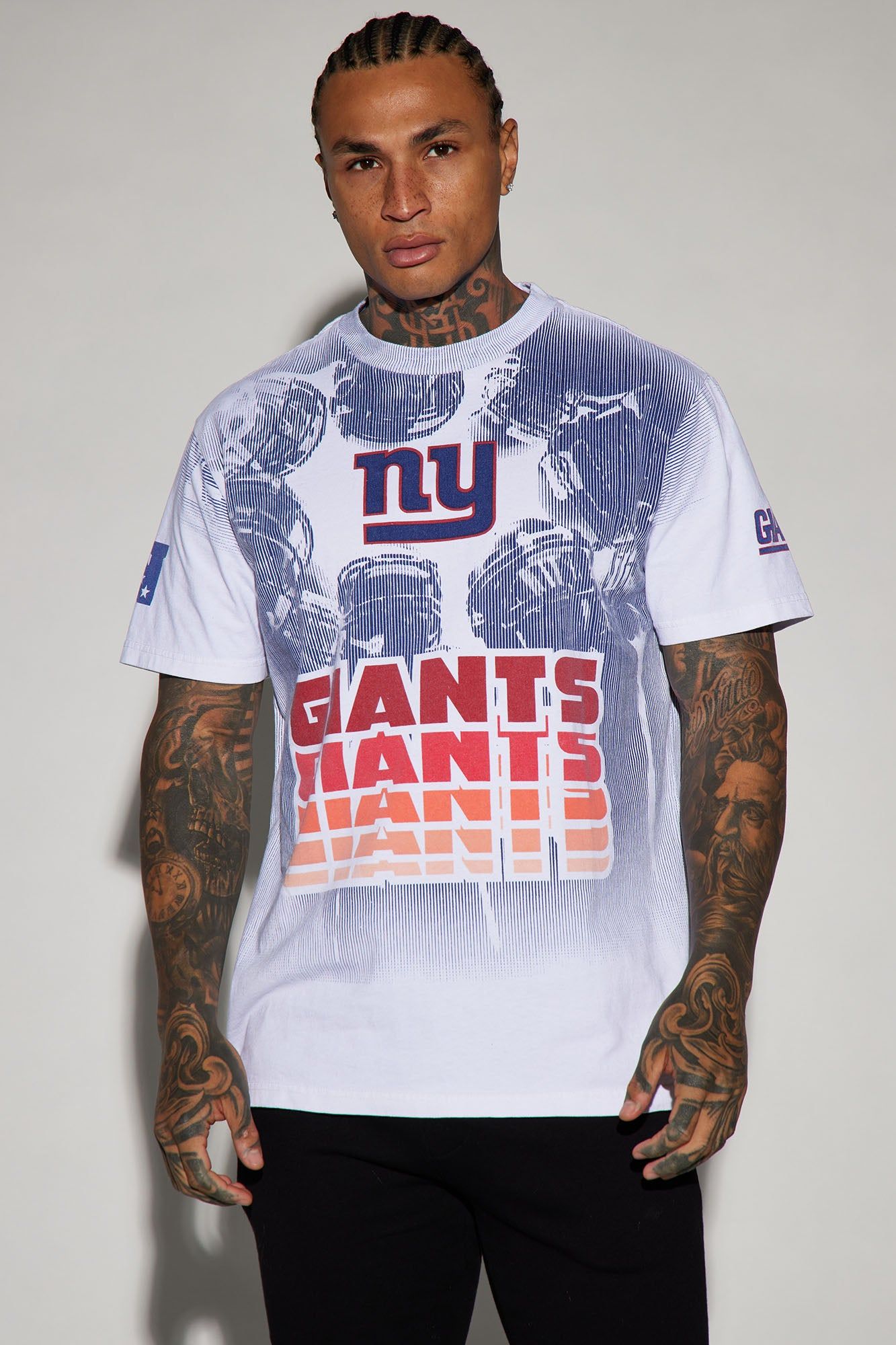 Giants Huddle Up Short Sleeve Tee - Blue/combo sold by Fashion Nova